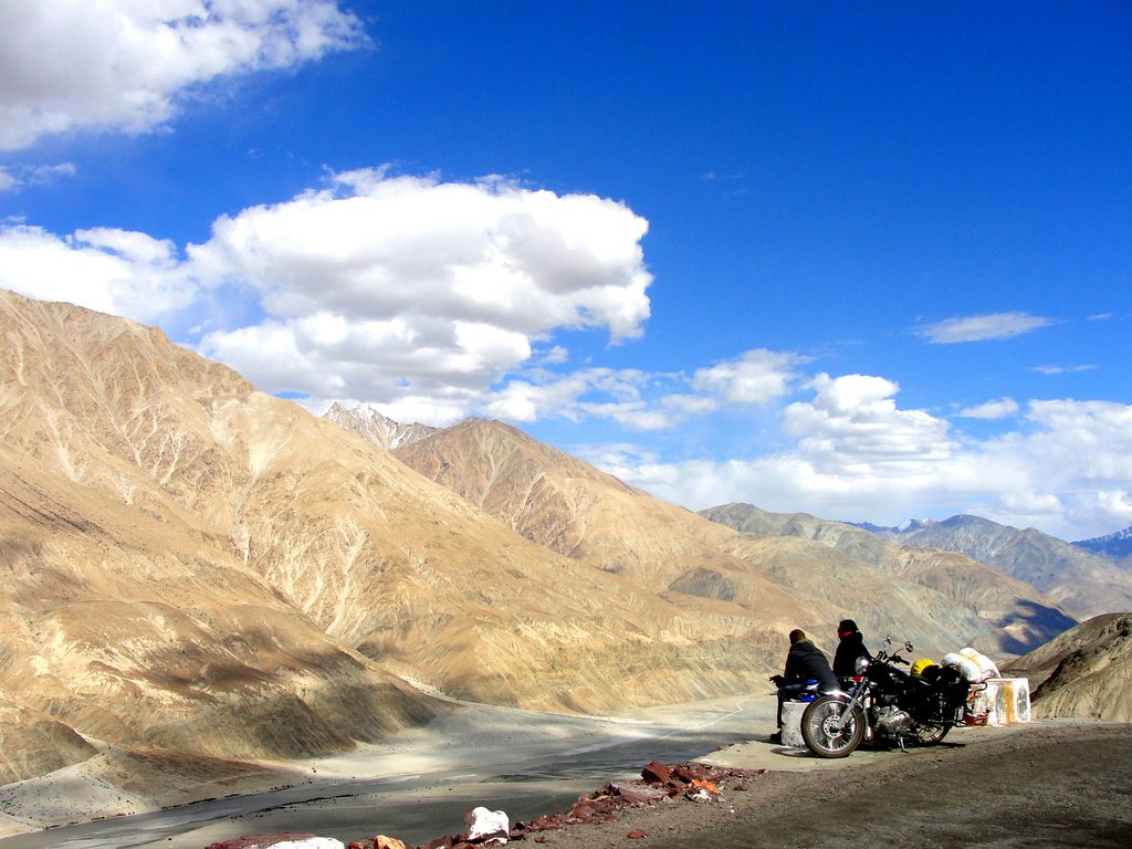 ladakh honeymoon tour