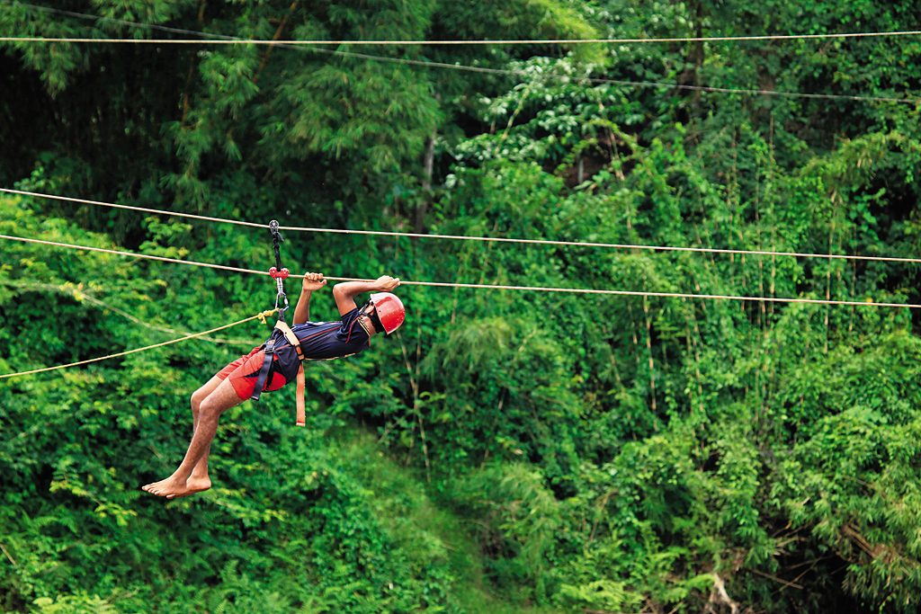 Wayanad-River-crossing-photo-by-Kerala-Tourism