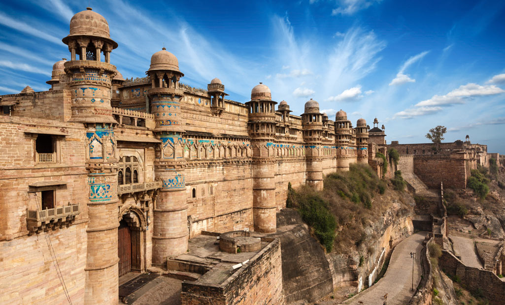 gwalior fort best places to visit in madhya pradesh