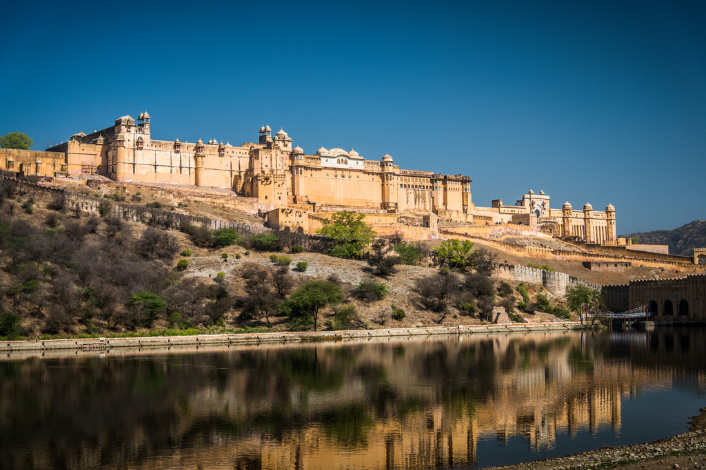 amber fort famous historical places in rajasthan