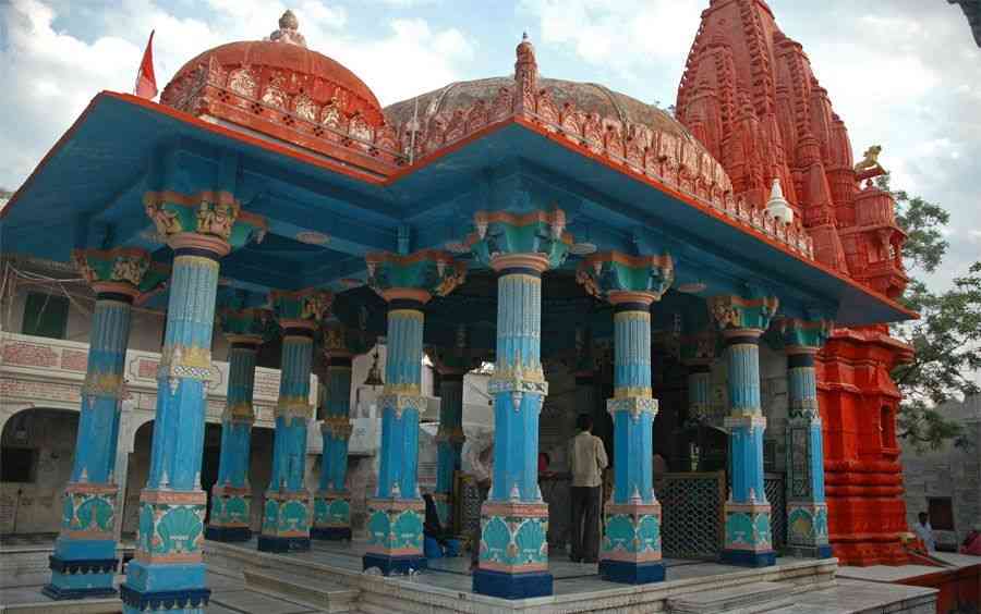 brahma temple activities besides exploring the splendid forts and palaces