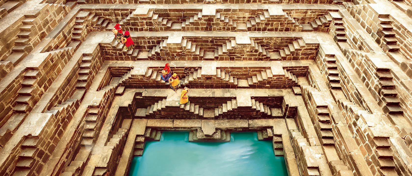 chand baori activities besides exploring the splendid forts and palaces