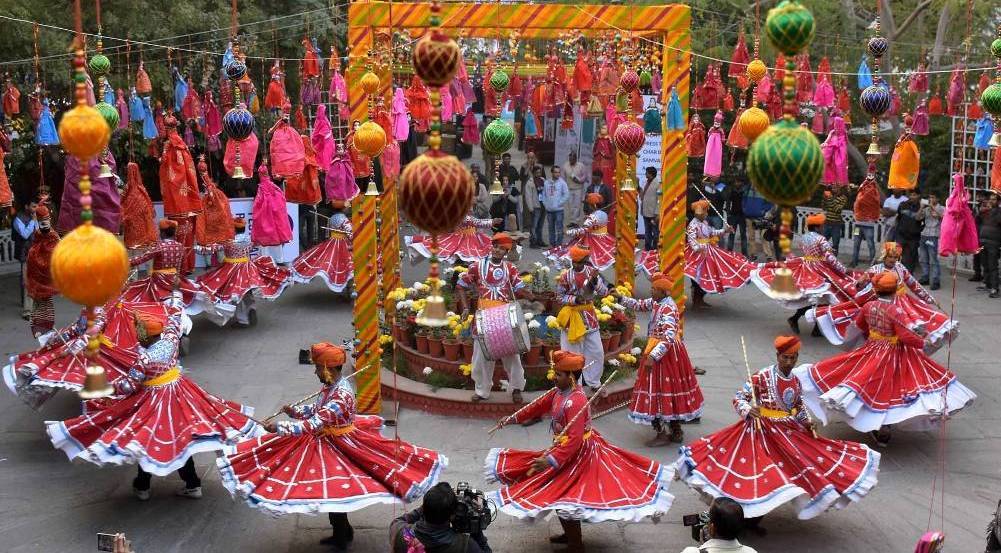 jaipur literary festival activities besides exploring the splendid forts and palaces