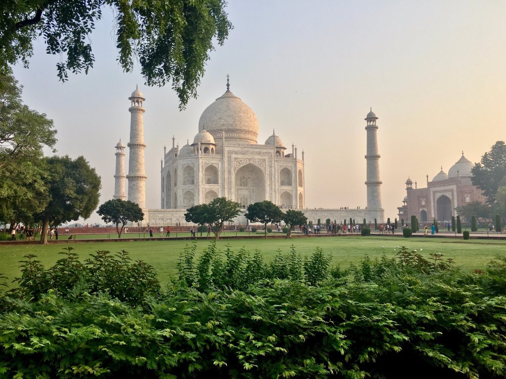 taj mahal three iconic cities of gollden triangle