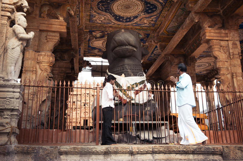 brihadeeswara entrance gopurams and the nandi mandapam