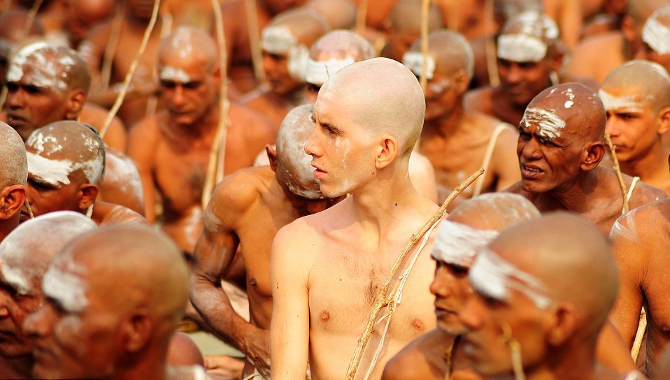 rituals at kumbh mela 2019 india
