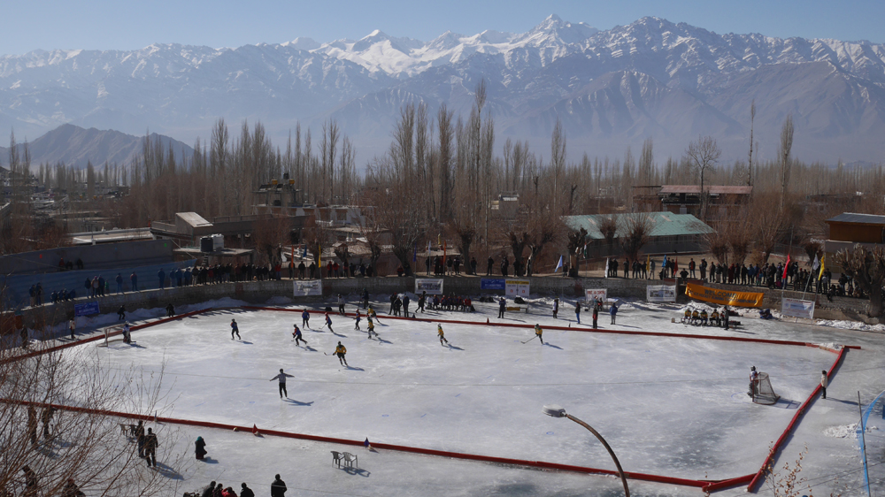 hockey playing on frozen lake - 5 frozen lakes in india