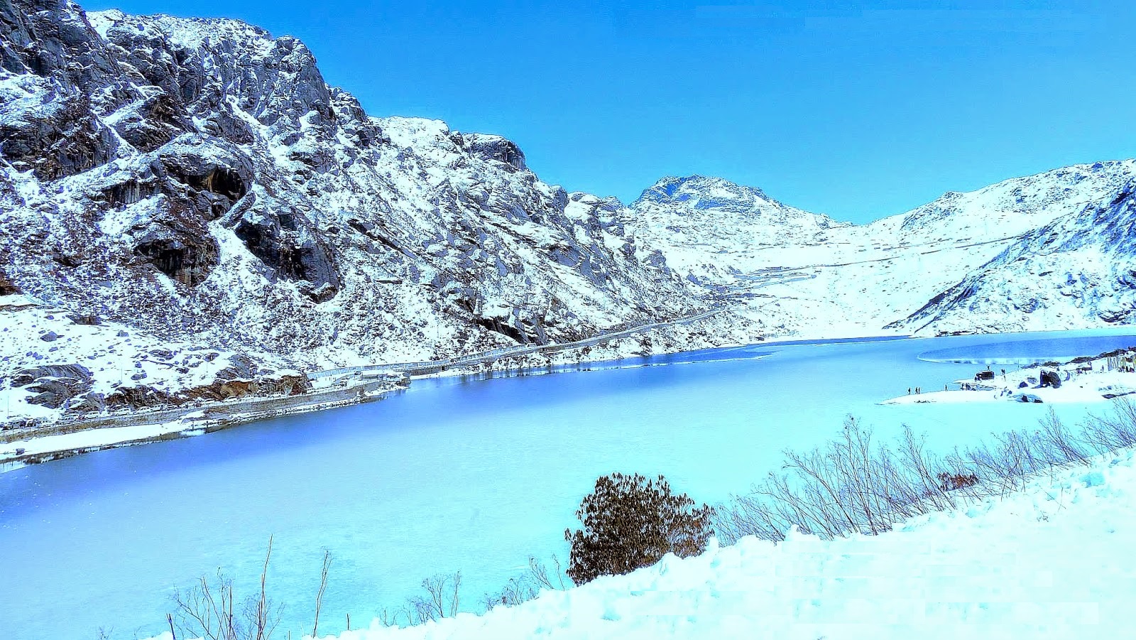 tso lhamo lake - top frozen lakes in india