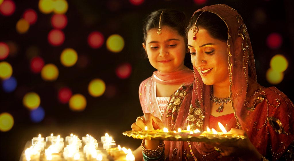 diwali pooja in delhi - best place to visit in india during diwali