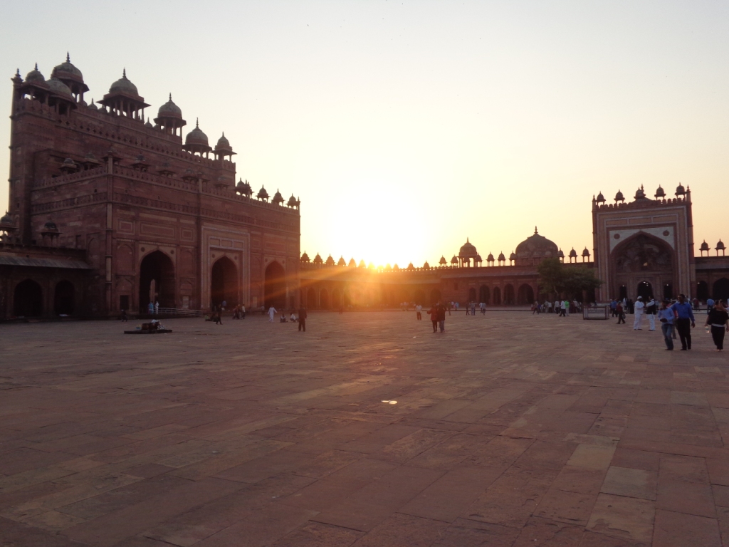 fatehpur sikri the town in whole is a unesco recognized world heritage site