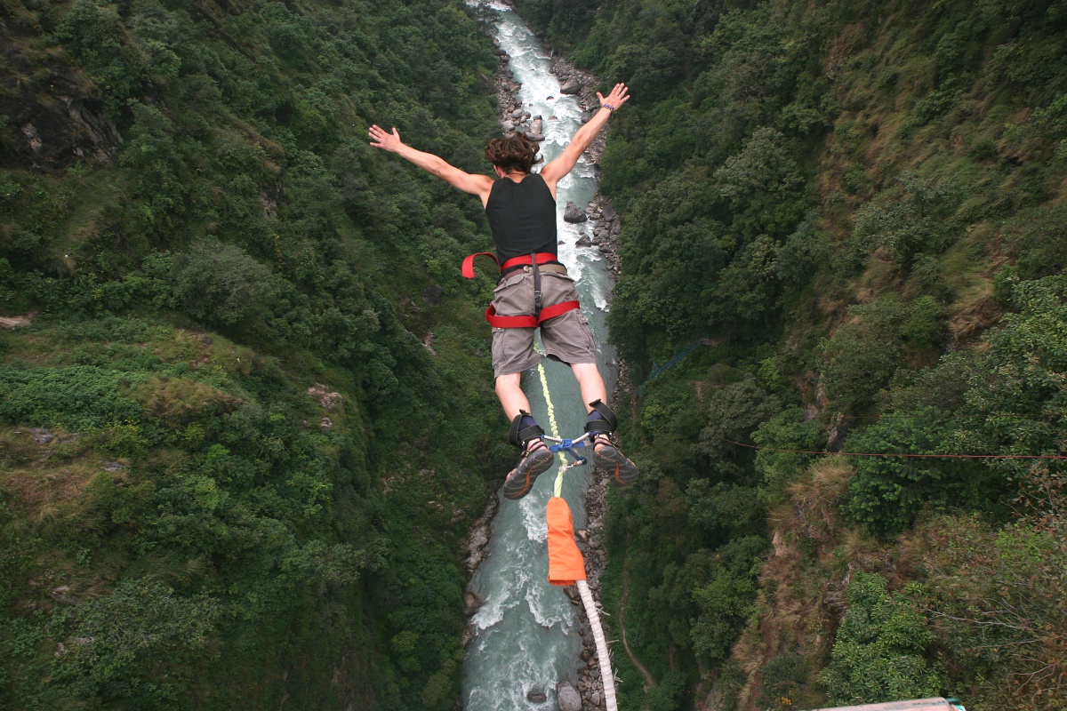 bunge jumping - adventure activities in rishikesh