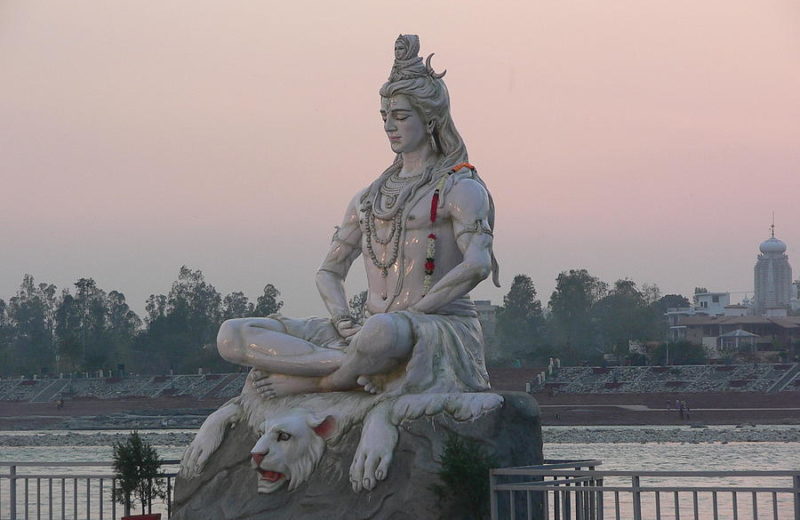 shivaji statue in rishikesh - places to visit in india before 30