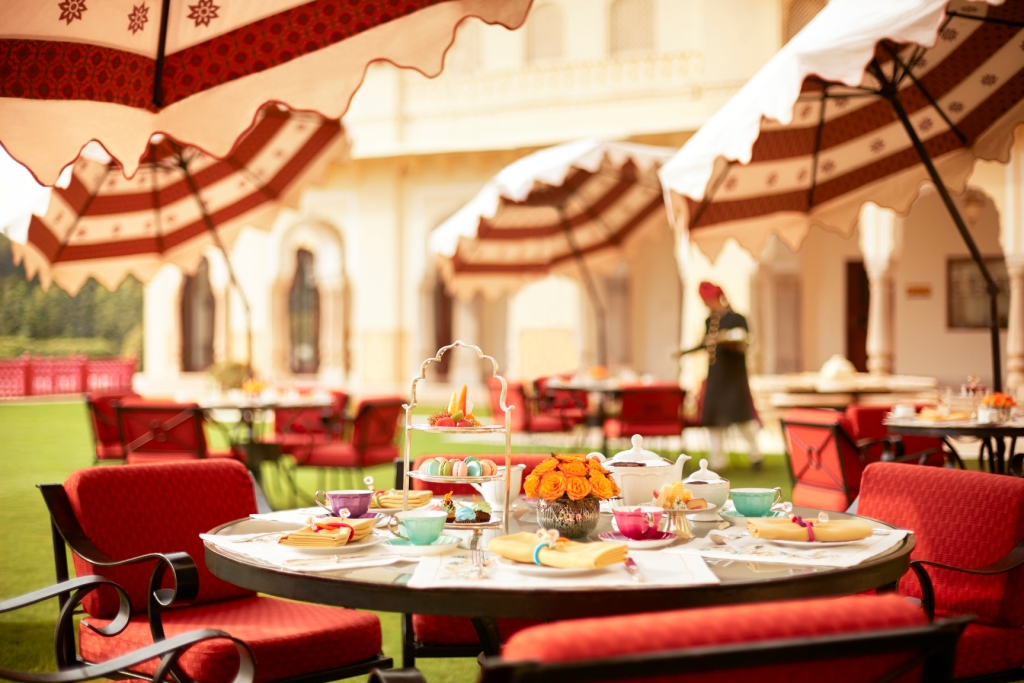 taj jai mahal palace verandah cafe - top heritage hotels in india
