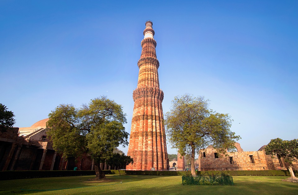 qutub minar - world heritage sites in india