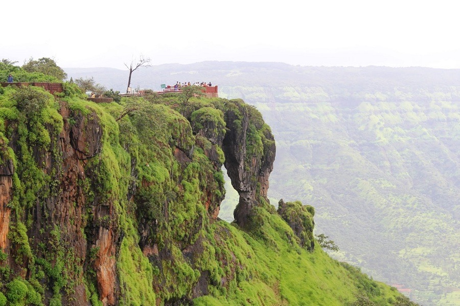 elephant head point - mahabaleshwar - weekend getaways encircling mumbai