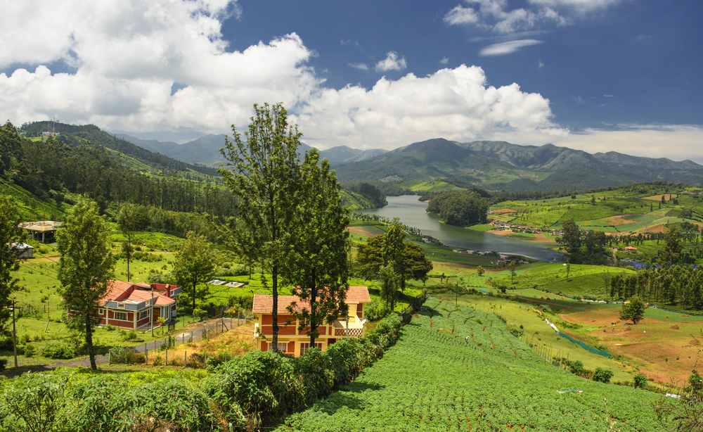 magic lake ooty - place to visit for summer vacations in india with family