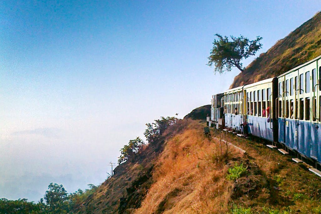 matheran toy train - weekend getaways encircling mumbai