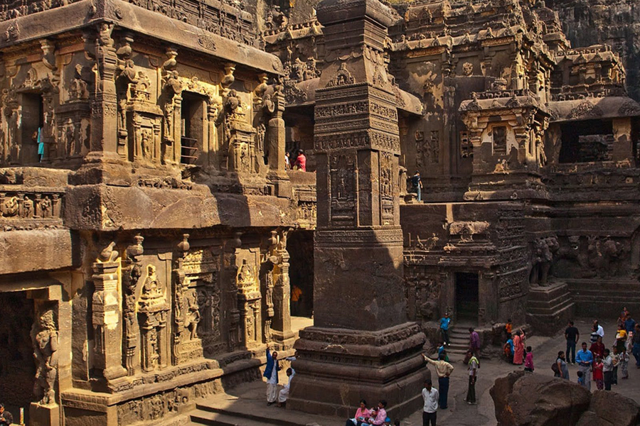 Ajanta and Ellora Caves by travelsite india