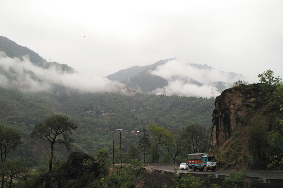 manali in monsoon by travelsite india