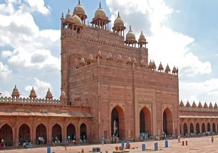 Fatehpur Sikri, Maharaja Express