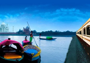 Same Day Agra Tour by Super Train