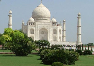 Same Day Agra Tour by Car