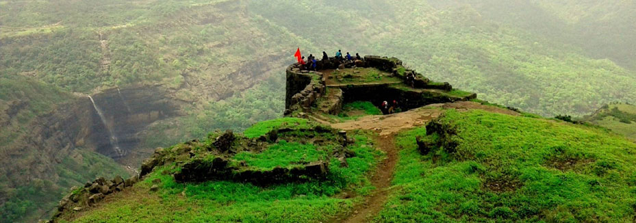 Mumbai Panchgani Weekend Tour